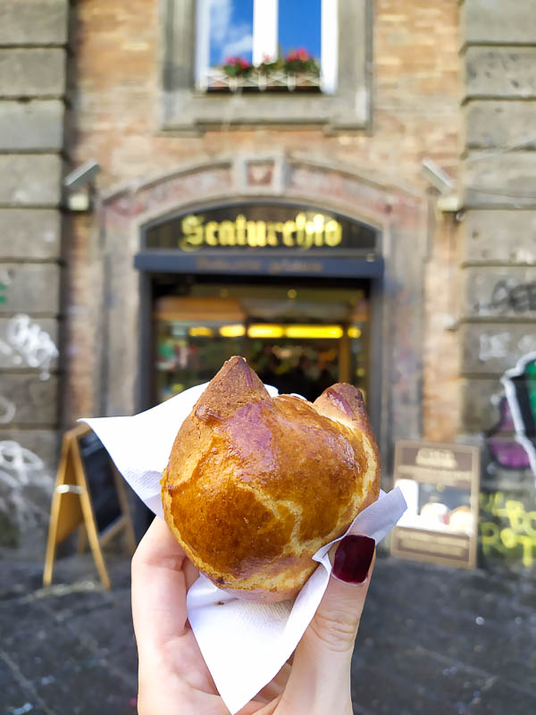 Sfogliatella di Scaturchio a Napoli