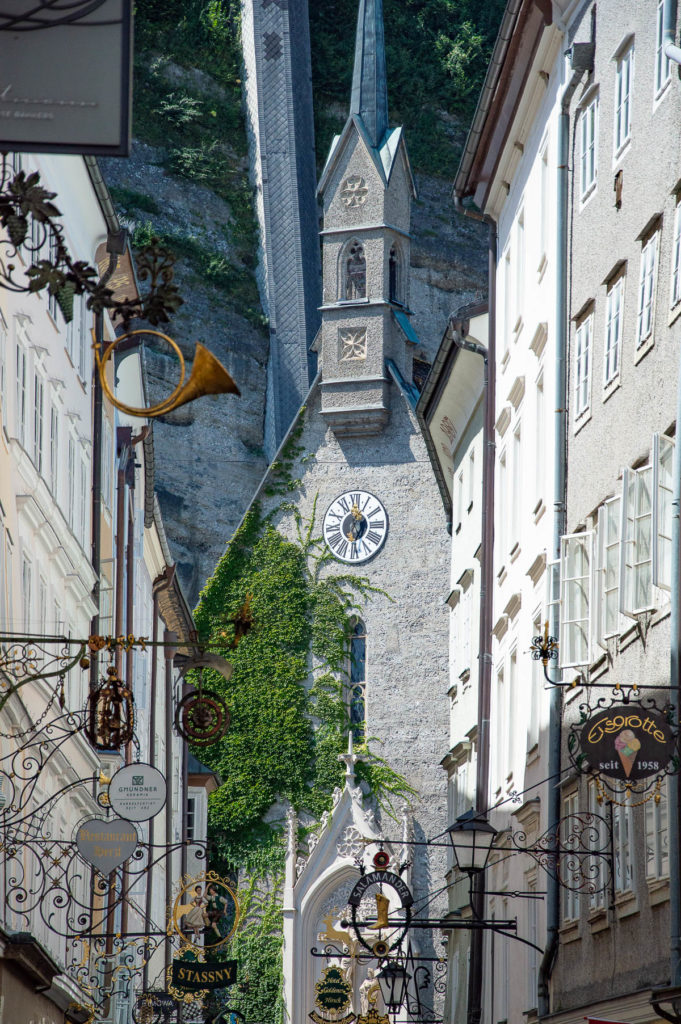 Via Getreidegasse a Salisburgo