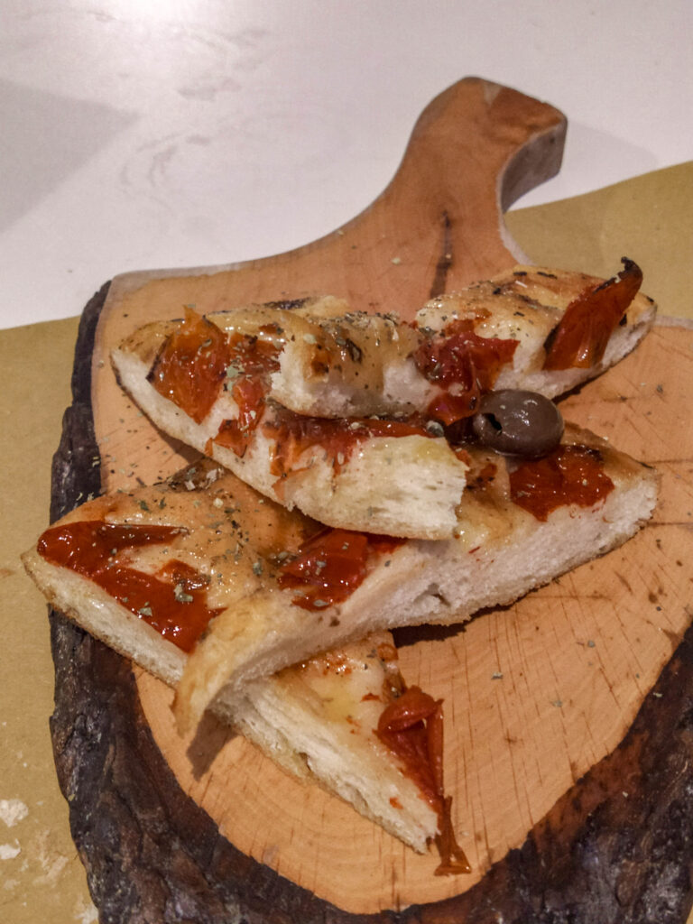 Focaccia barese all'osteria del bugiardo a verona