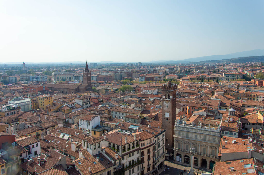 Vista di Verona dalla torre dei Lamberti